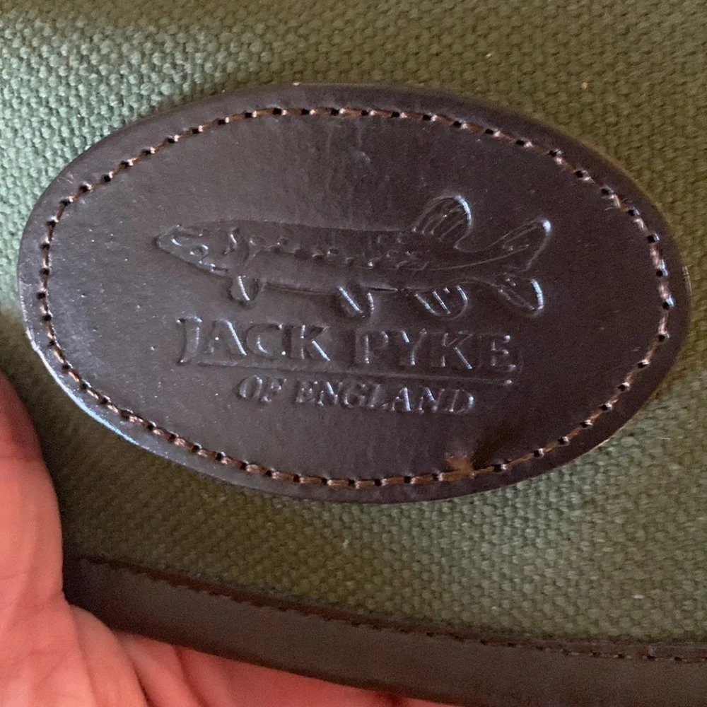 Jack Pike of England Messenger bag - Picture 2 of 5